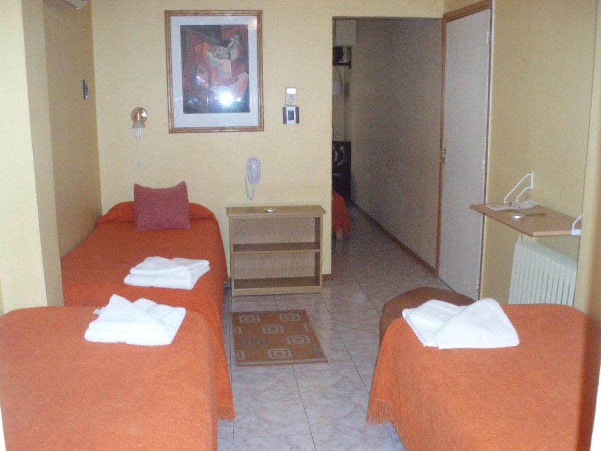 Triple Room,955876339:JPEG