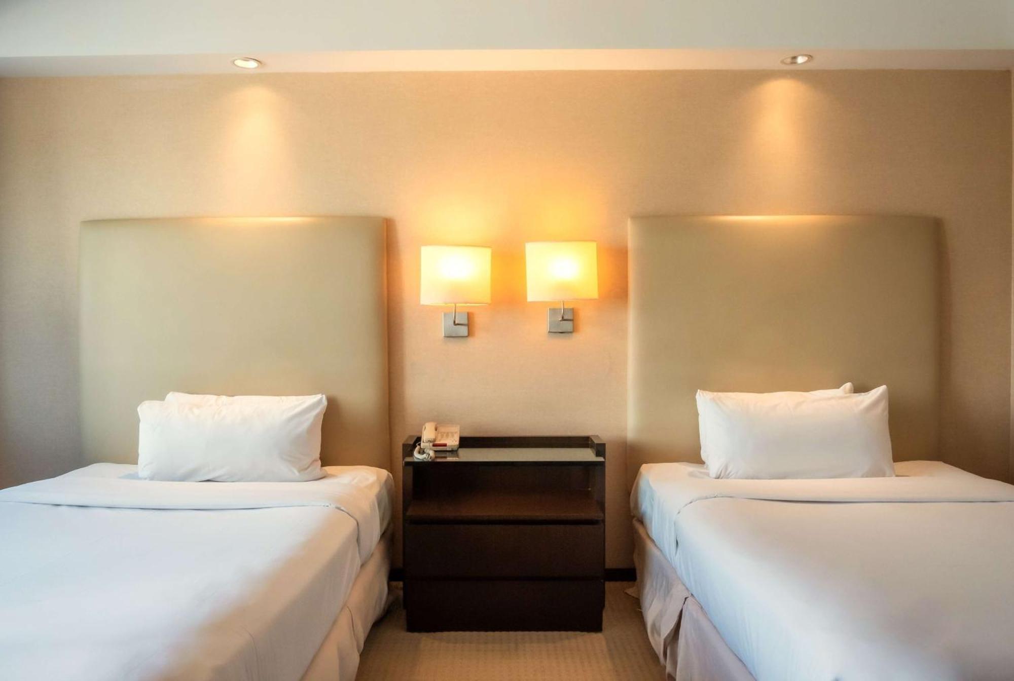 Double Room Two Double Beds Mountain View