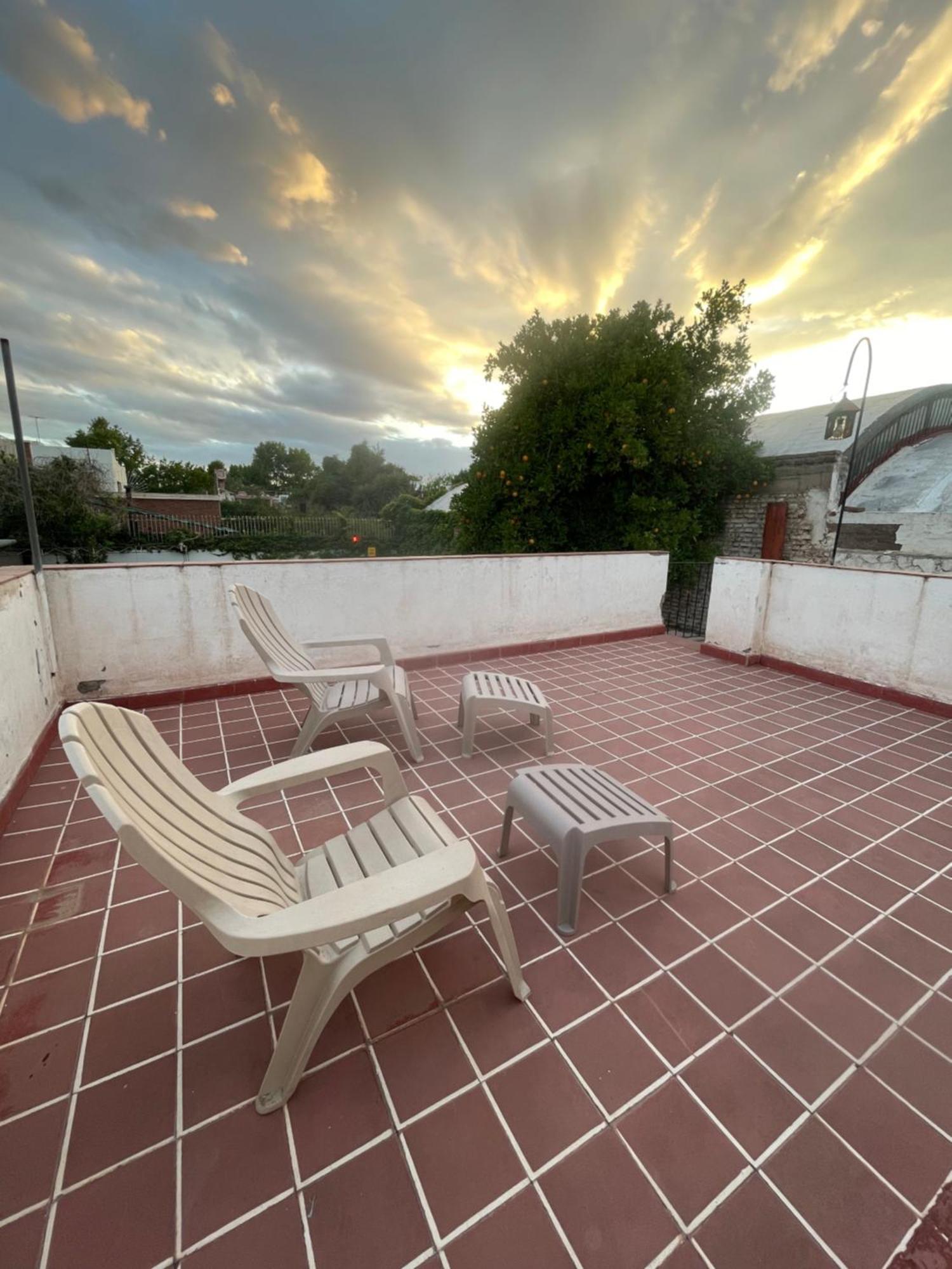 Single Room with Terrace,1536682318:JPEG