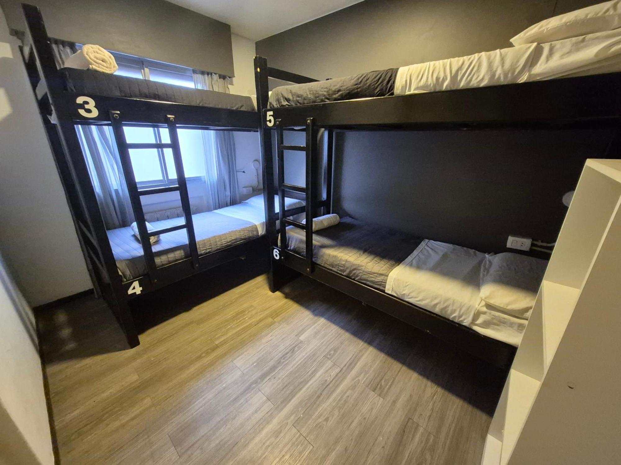 Habitación Triple con baño compartido