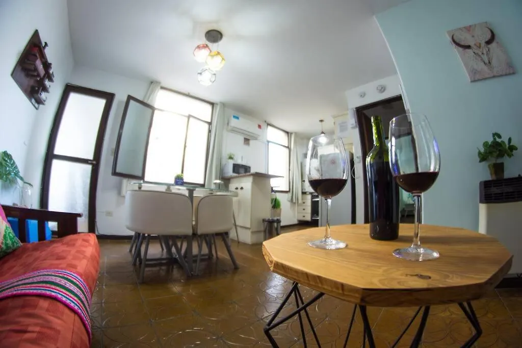 Beautiful Quiet Apartment Near A. Villanueva St-1