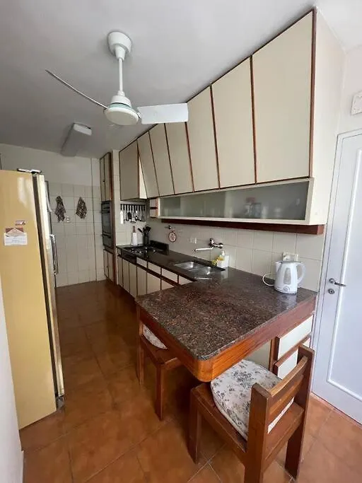 Departamento de Categoría Av. España-1