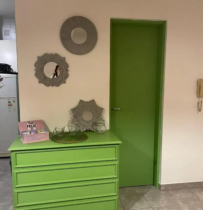 Anita'S House-1