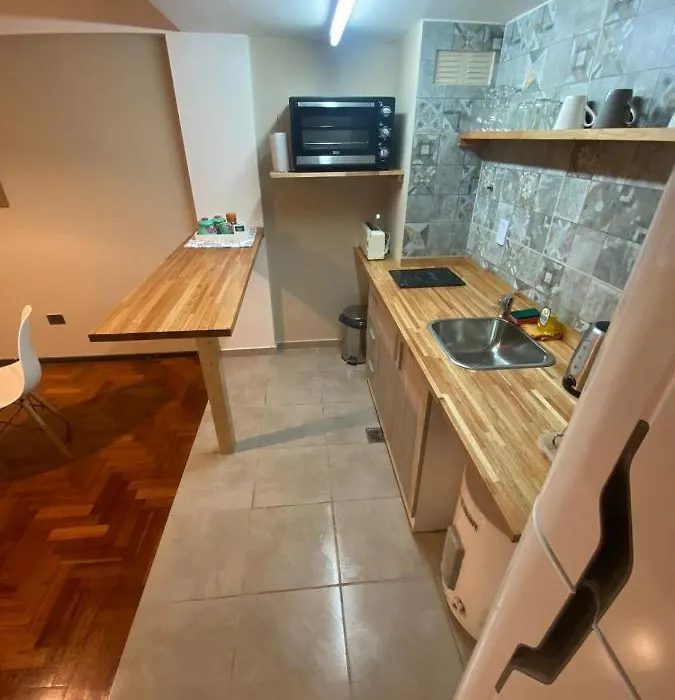 Apartamento En El Corazon De Mendoza-1
