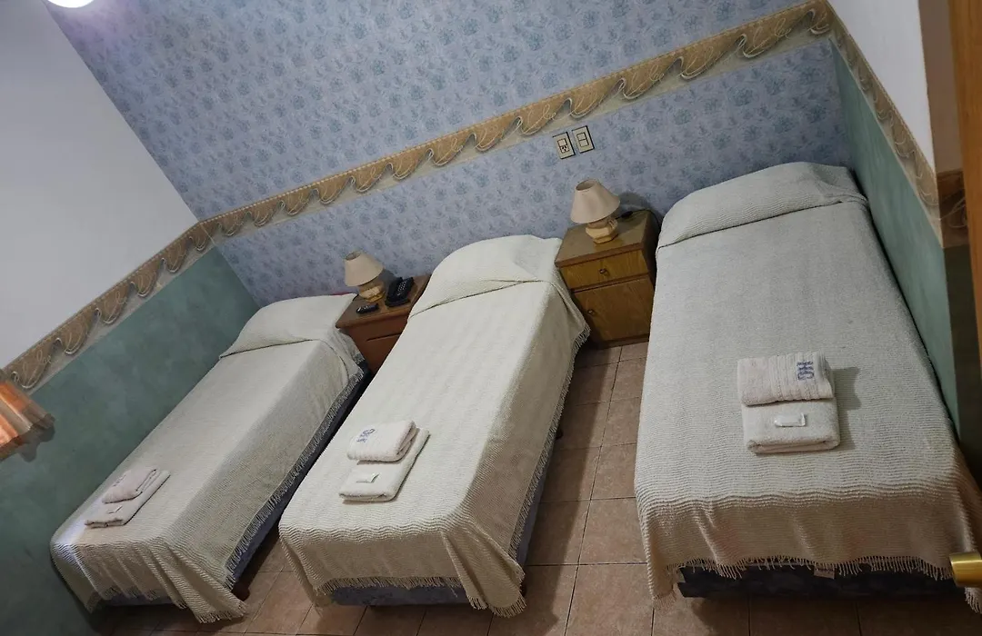 Hotel Geminis-1