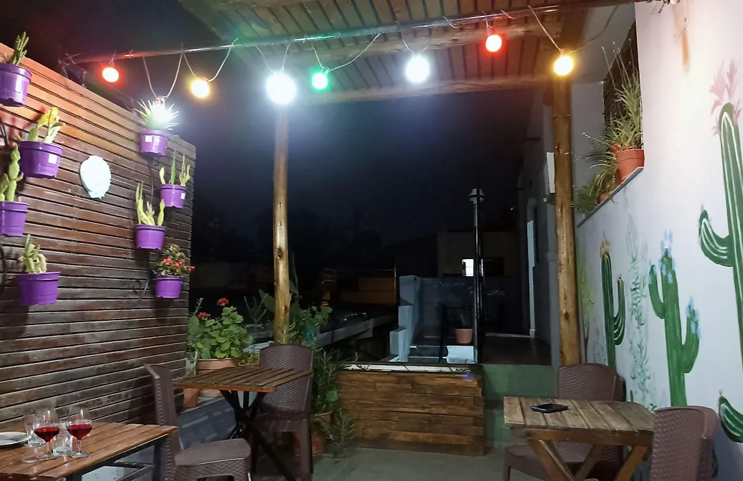 Pequena Estacion B&B-1