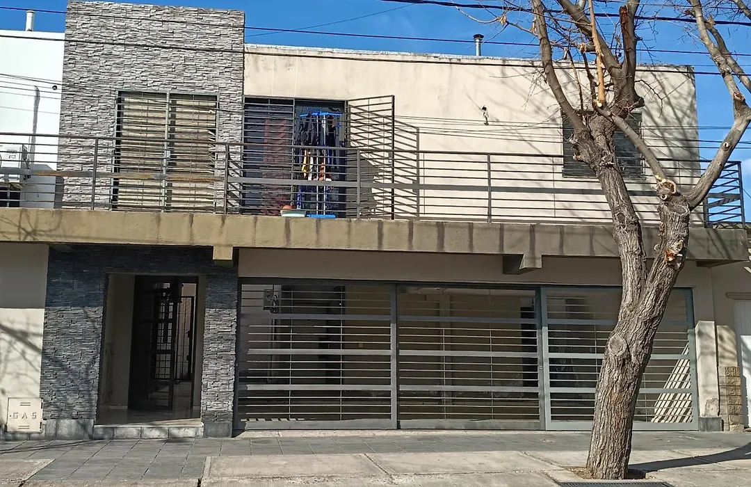 Excelente Departamento En Mendoza-1