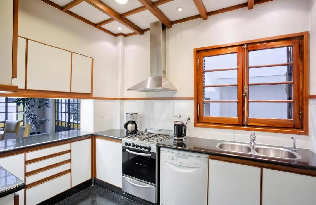 Casa Sur - 400 M From The Park At Most Elegant Neighbourhood In Mendoza City-1