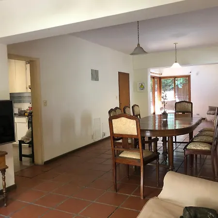 Casa Con Pileta Y Jardin - Centro Mendoza - 3 Habitaciones-3