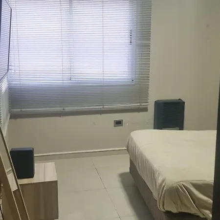 Edificio Quinta Sur 3-3