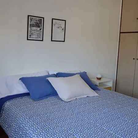 Departamento céntrico y confortable-3