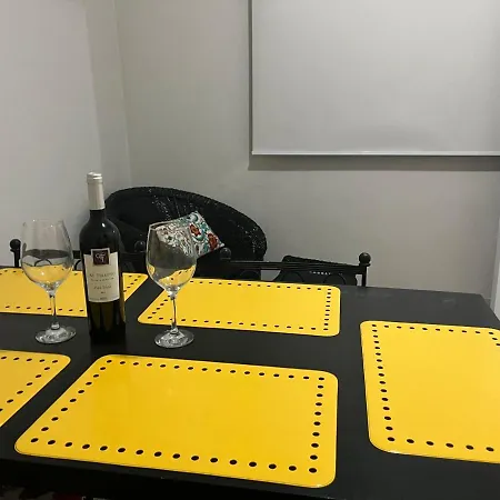 Centrico Departamento Con Estacionamiento Gratis-2