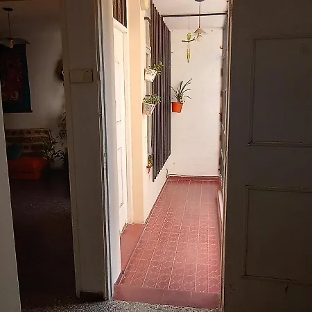 Hermosa Y Luminosa Habitacion En Capital De Mendoza-3