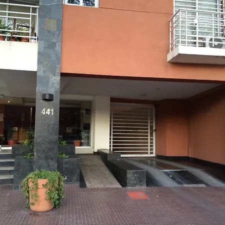 Departamento A 1 Cuadra De Calle Aristides-2