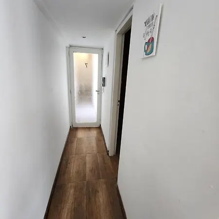 Departamento Ubicadisimo Calle Chile Con Estacionamiento Incluido Capital Mendoza 7-2