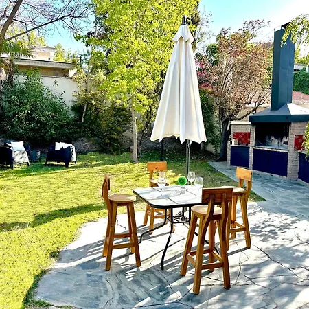 Casa En La Mejor Ubicacion!-2