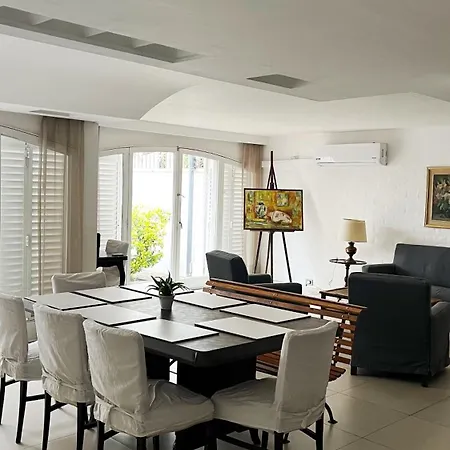 Arístides Lodge-3