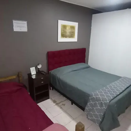 Hostal El Encuentro-2