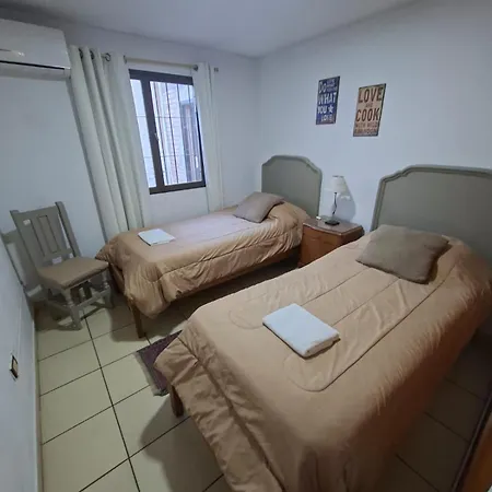 Departamento A 150Mts De Los Portones Del Parque-2