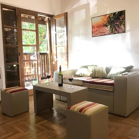 Mza Wine Apartment -Next To Aristides Street- First Class-2