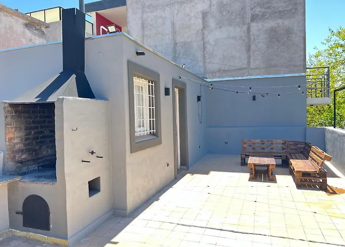 Departamento En La Calle Principal De Mendoza que aceita animais de estimação