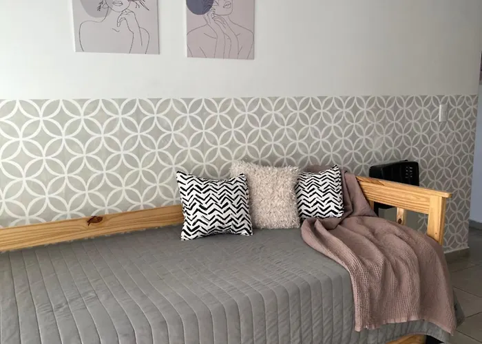 Pellegrini Apartments Mendoza !! Estupendos Departamentos Con Cochera Privada Cercanos A Parque Gral San Martin