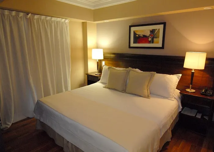 Hotéis quatro estrelas de Mendoza